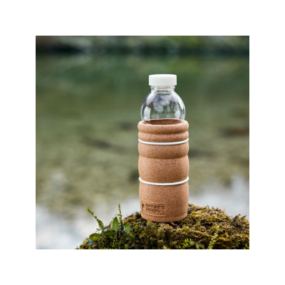 cork_wide_neck_bottle_500ml_natures_design_serenity_plus_bioplastic_lid_on_mound