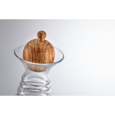 olice_wood_lid_on_bottle_natures_design