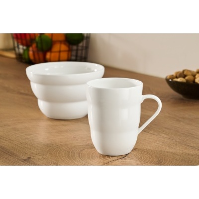 shinno_bowl_and_shinno_mug_on_counter